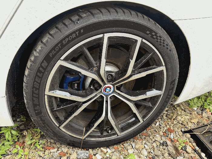 BMW 5시리즈 법원경매 차량