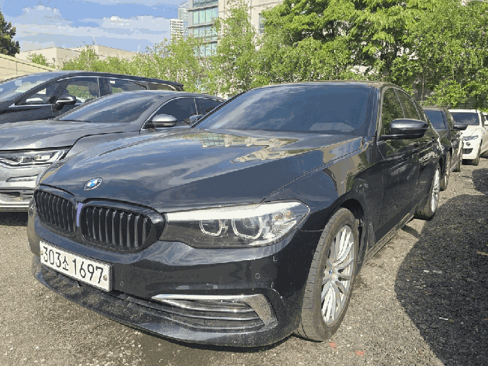 BMW 5시리즈 법원경매 차량
