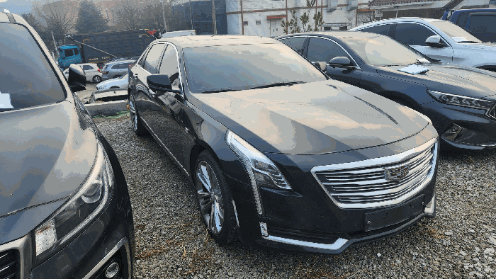 캐딜락 CT6 법원경매 차량