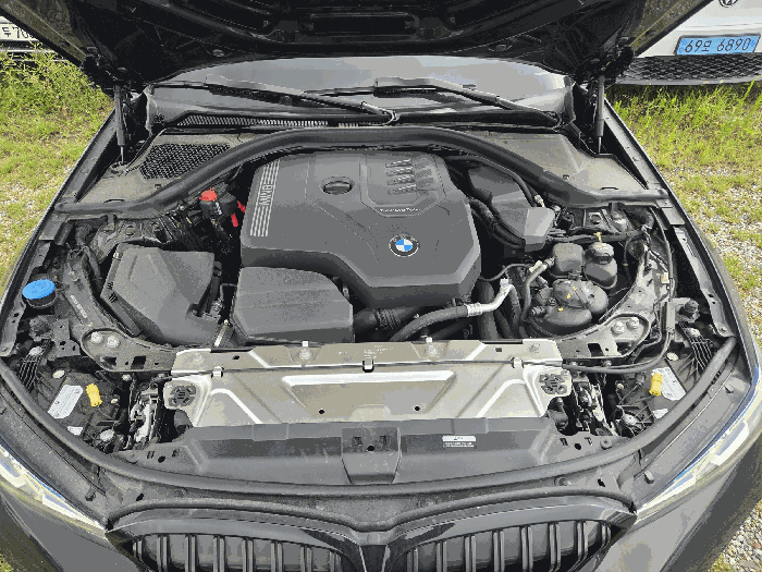 BMW 3시리즈 법원경매 차량